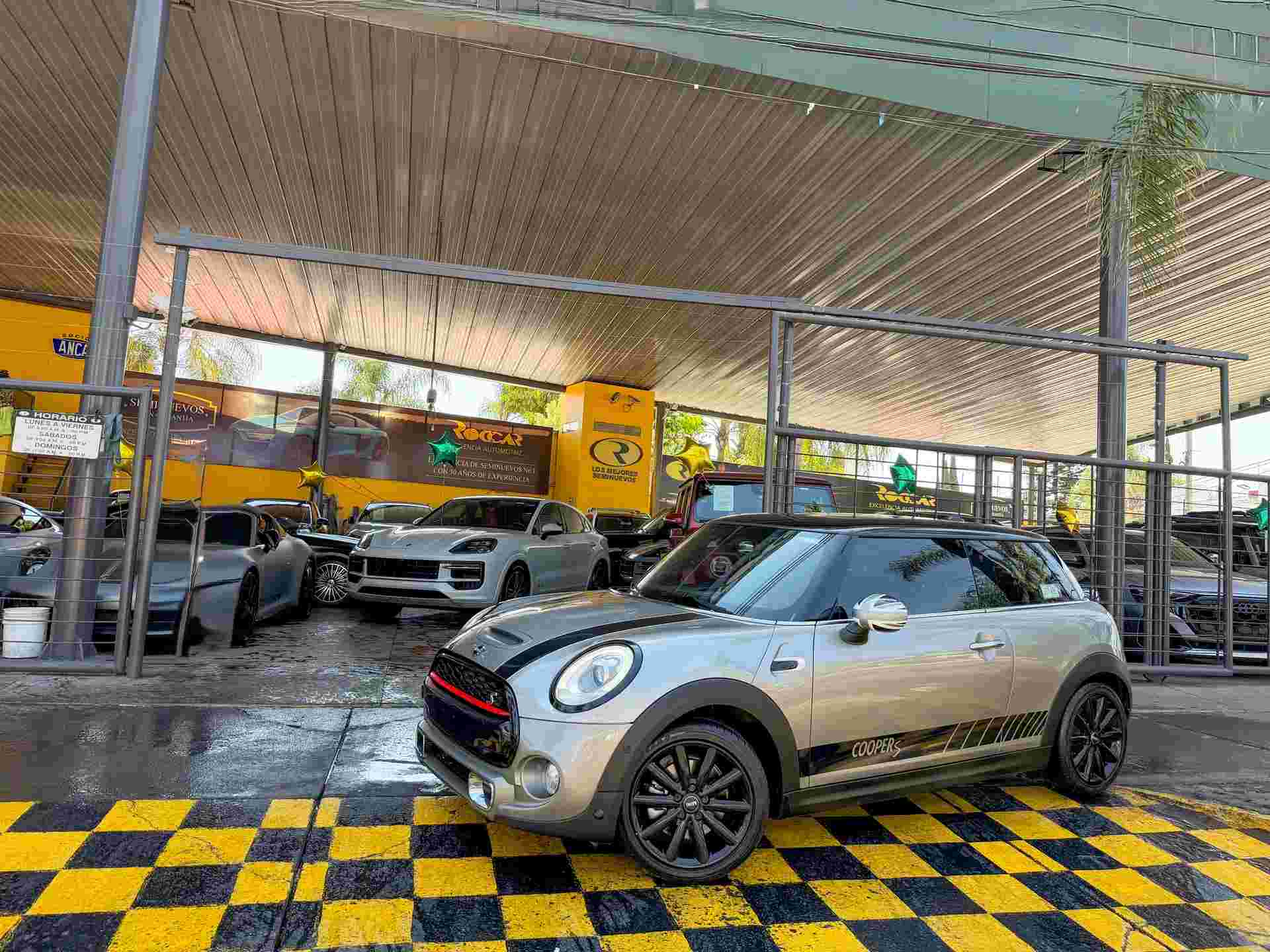 2018 Mini Cooper Mini Cooper S