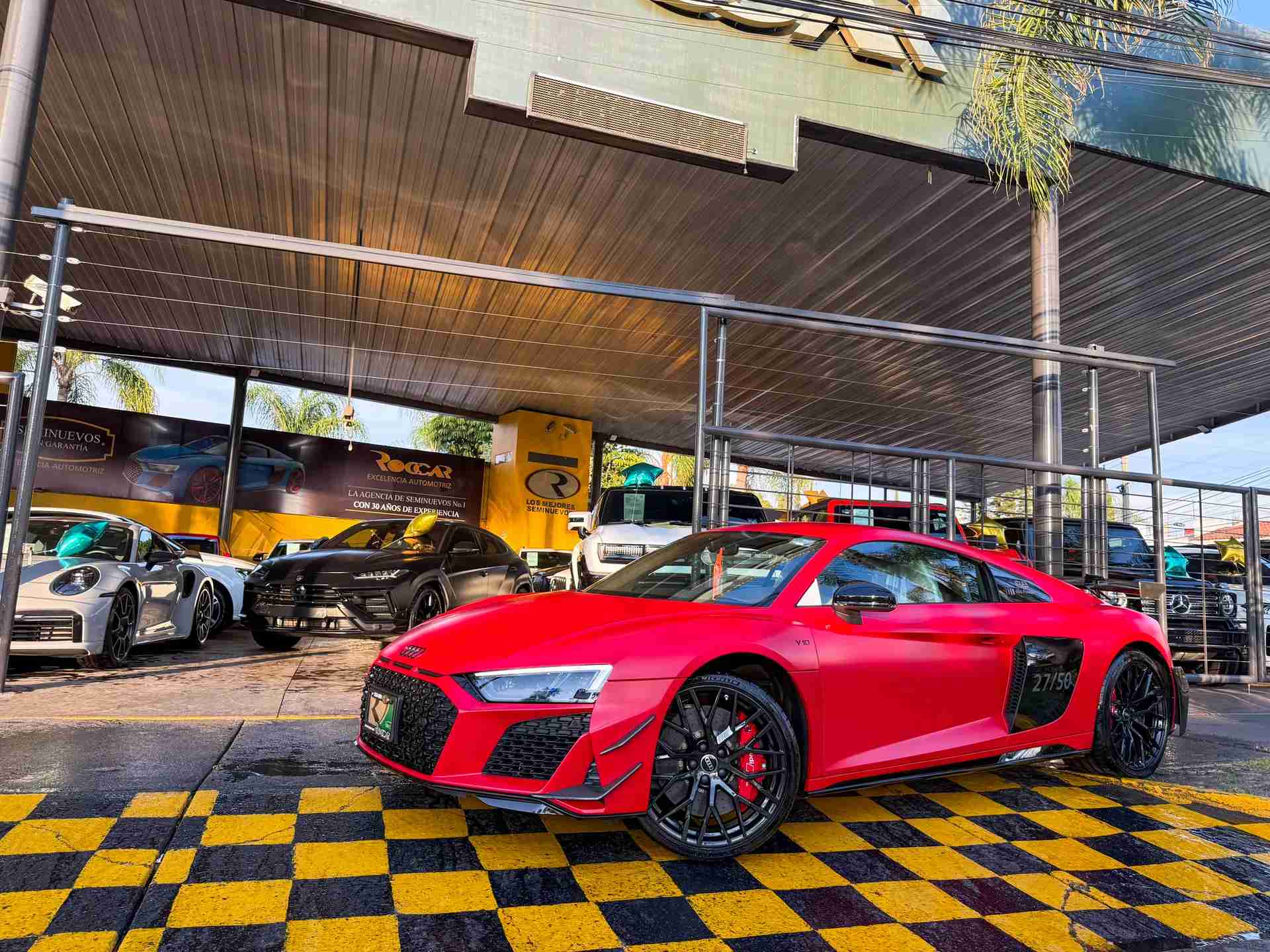 Audi R8