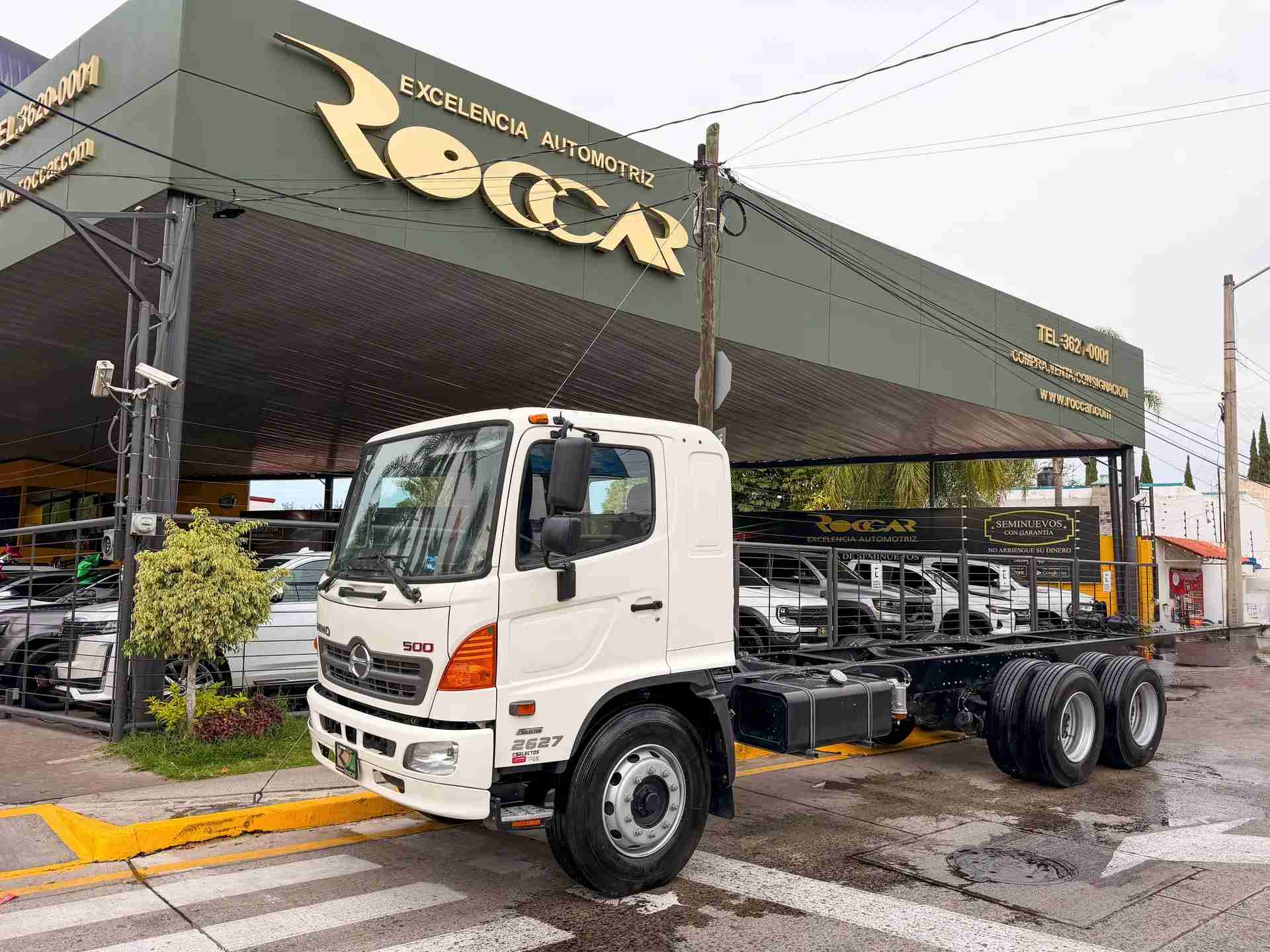 Hino 500