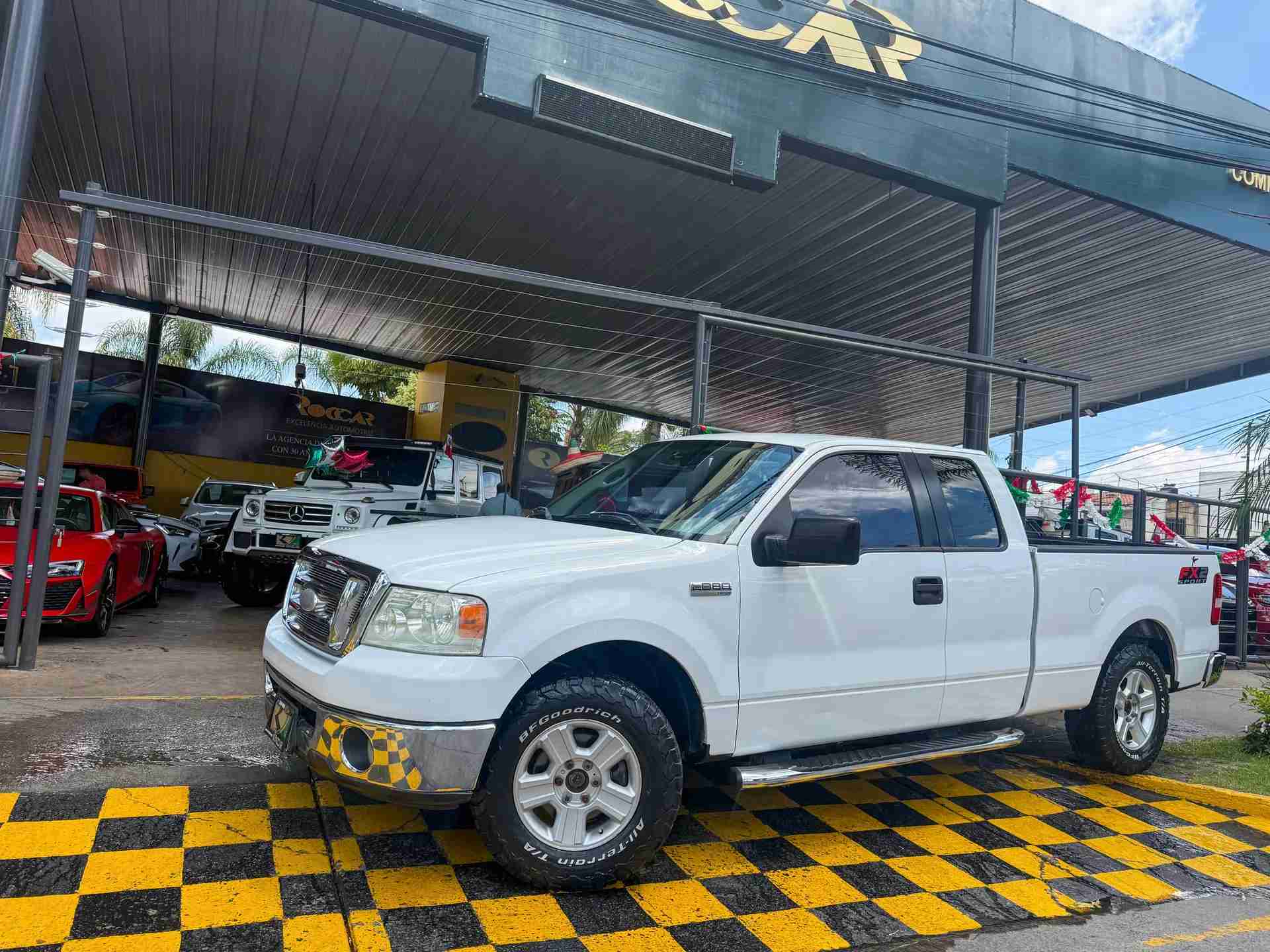 Ford Lobo