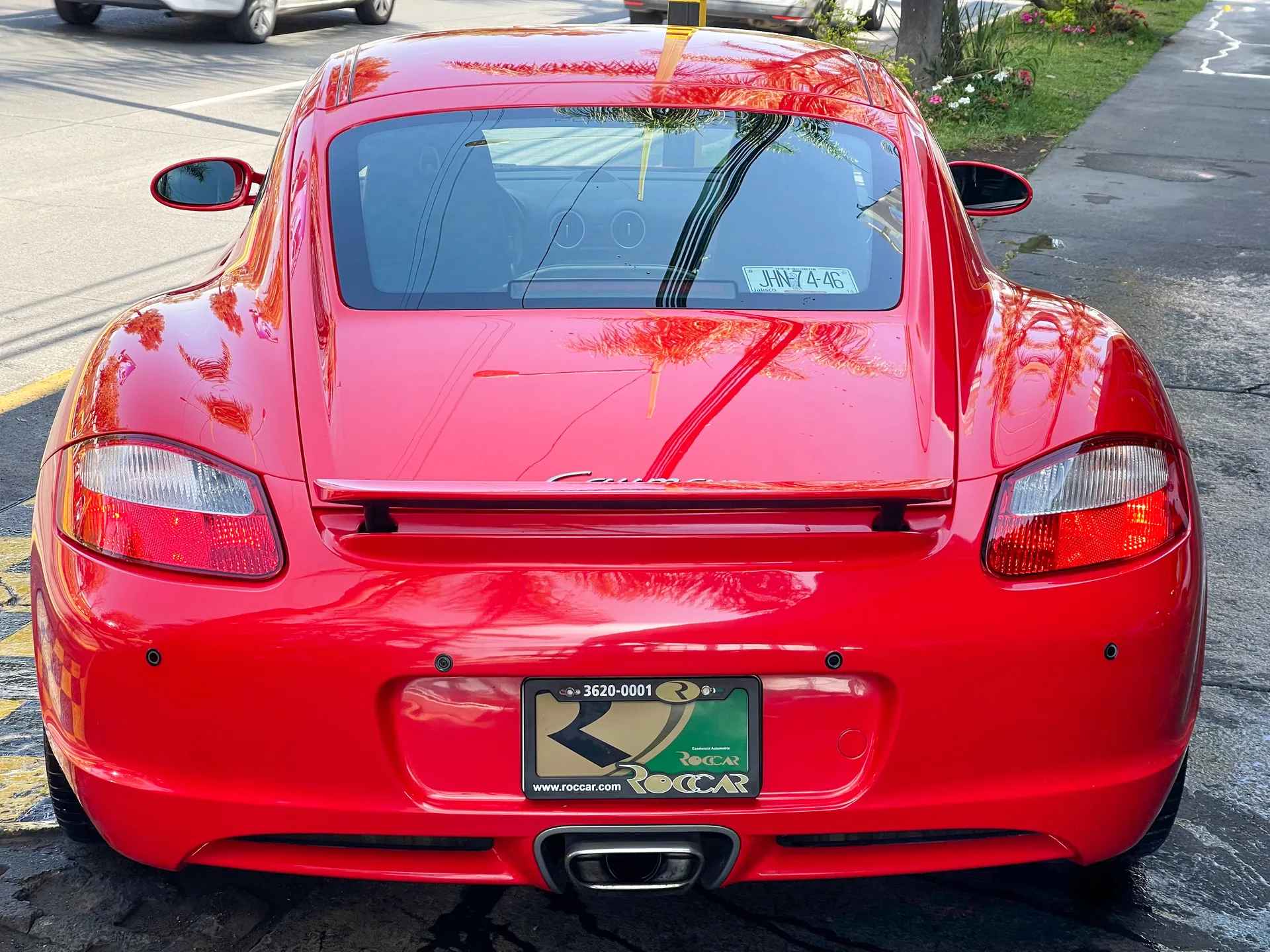 Car image 7