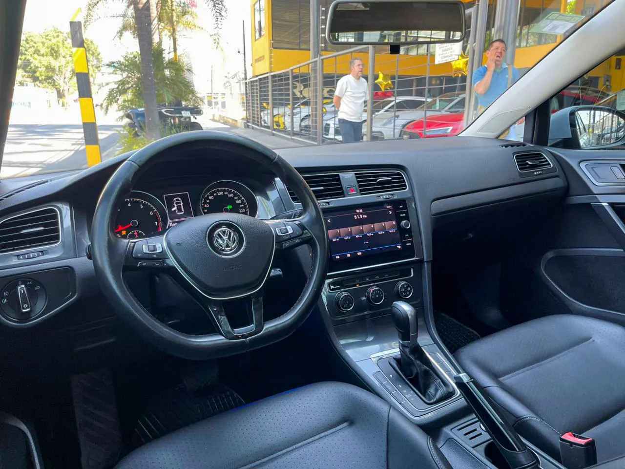 Car image 6