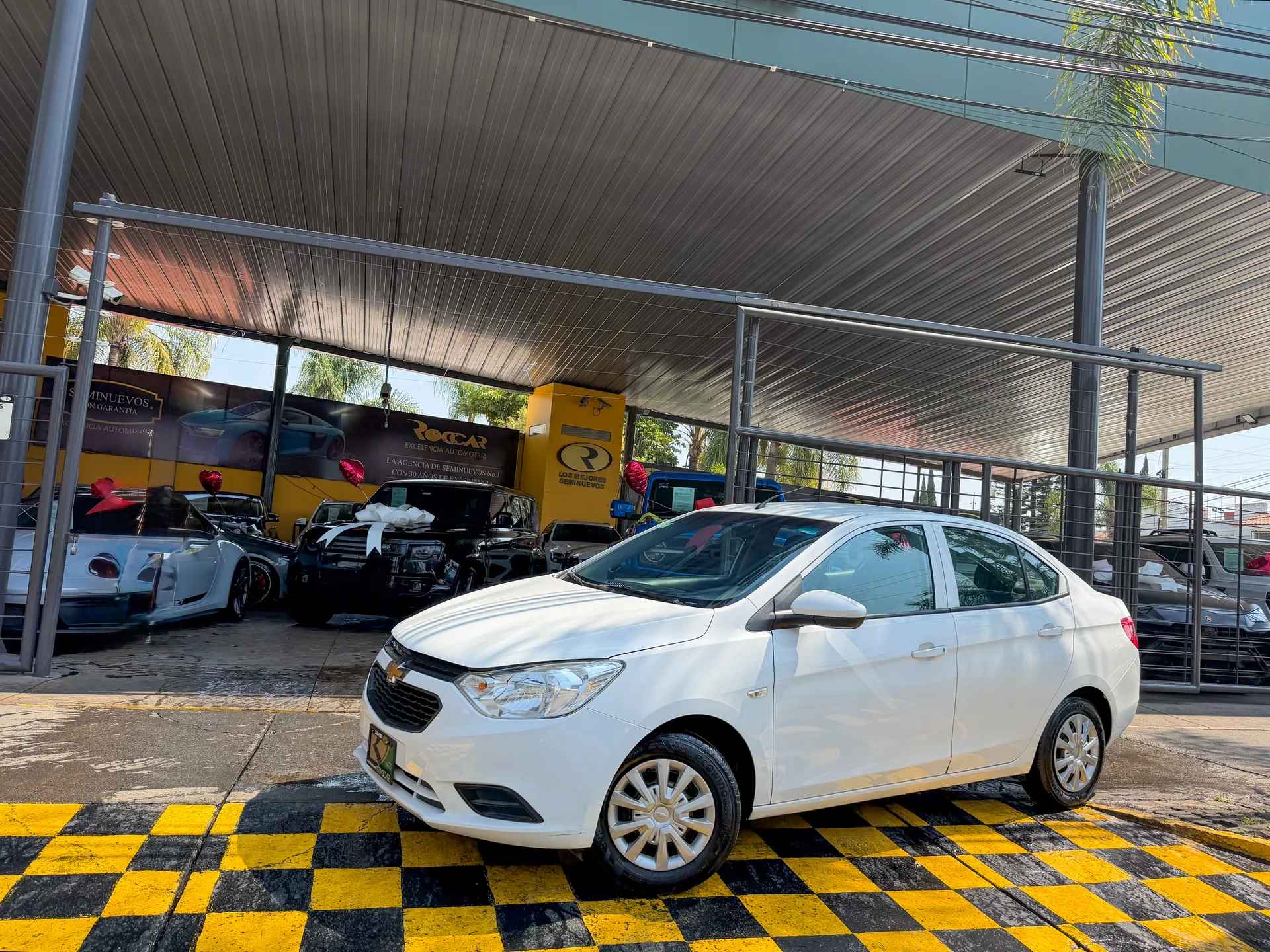 Car image 1