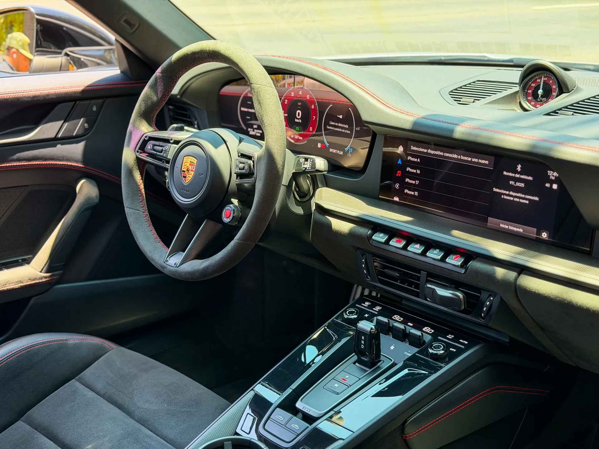 Car image 23