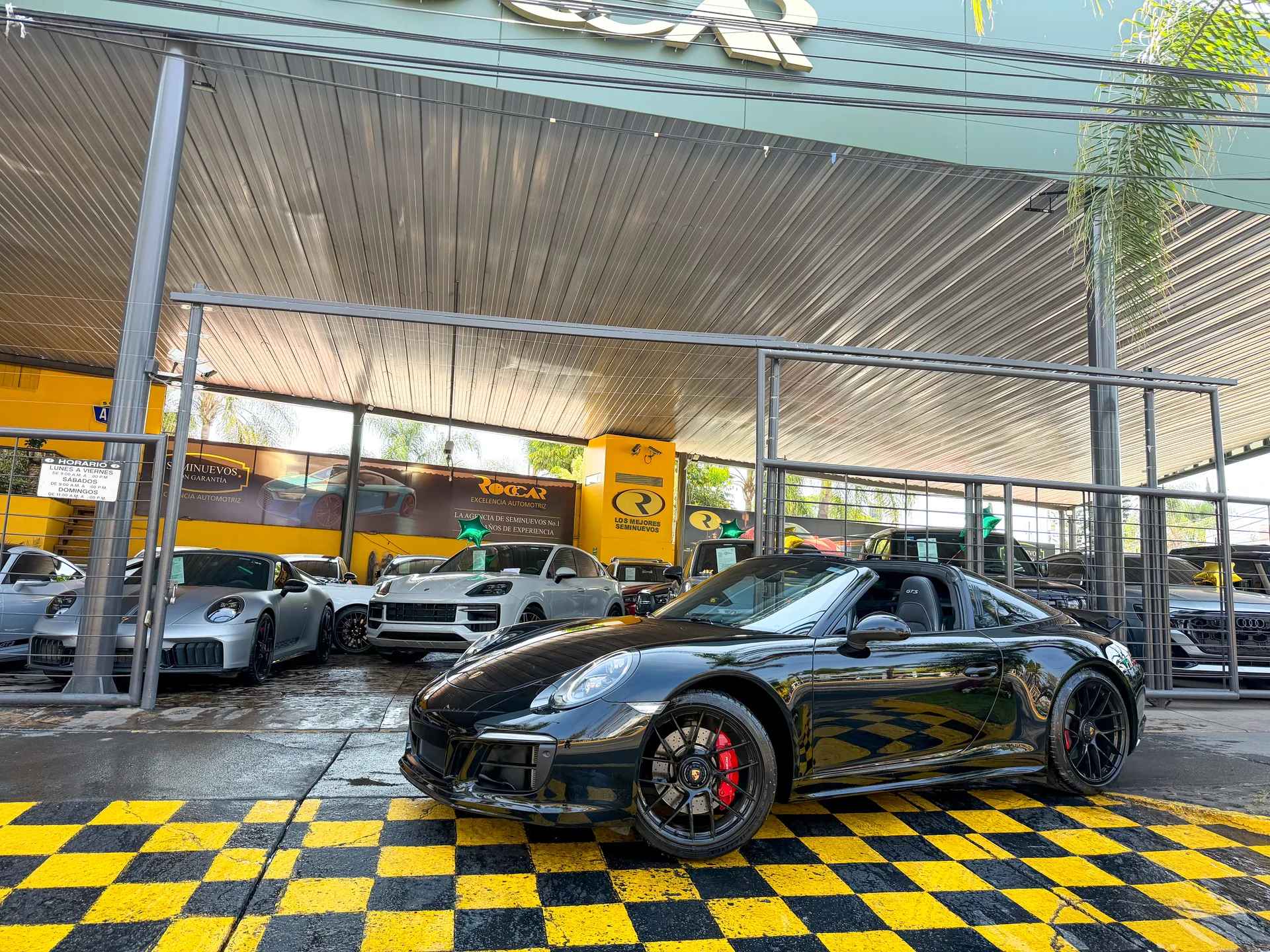 Car image 1