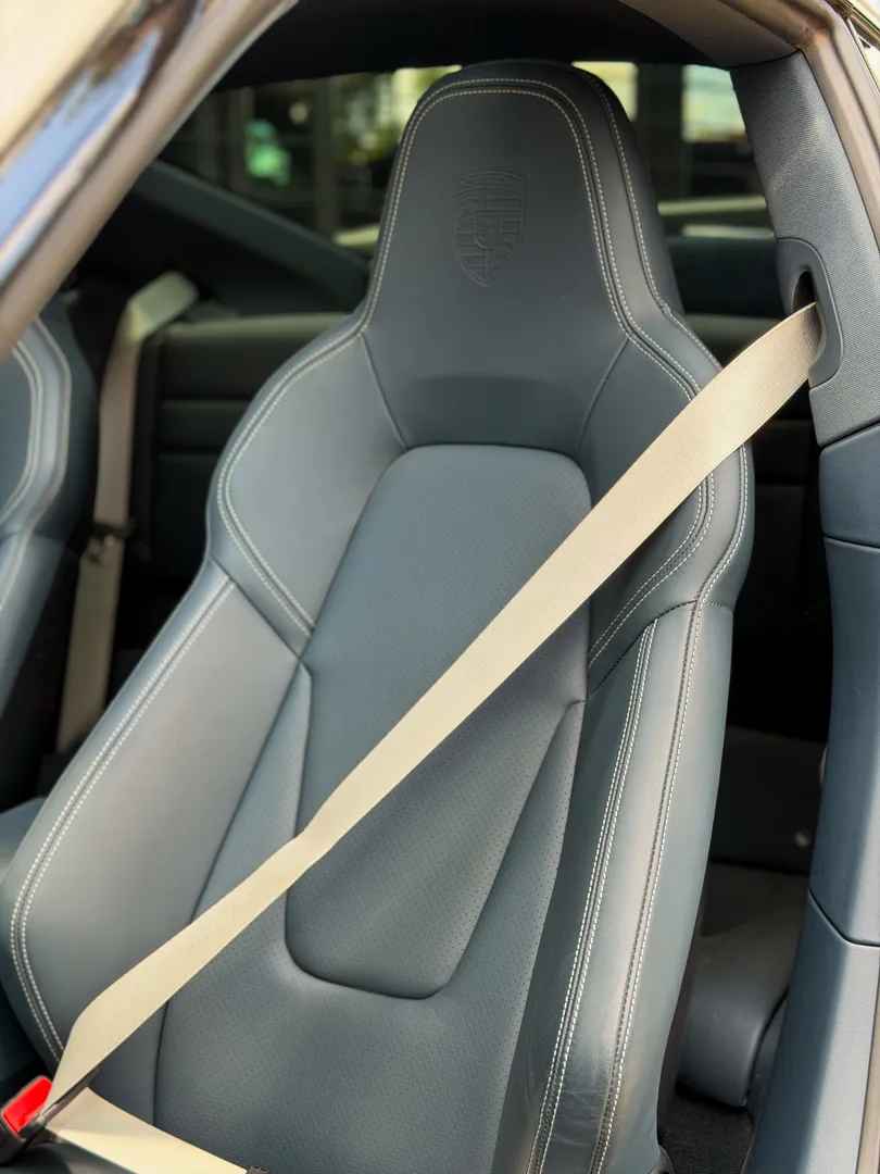 Car image 22