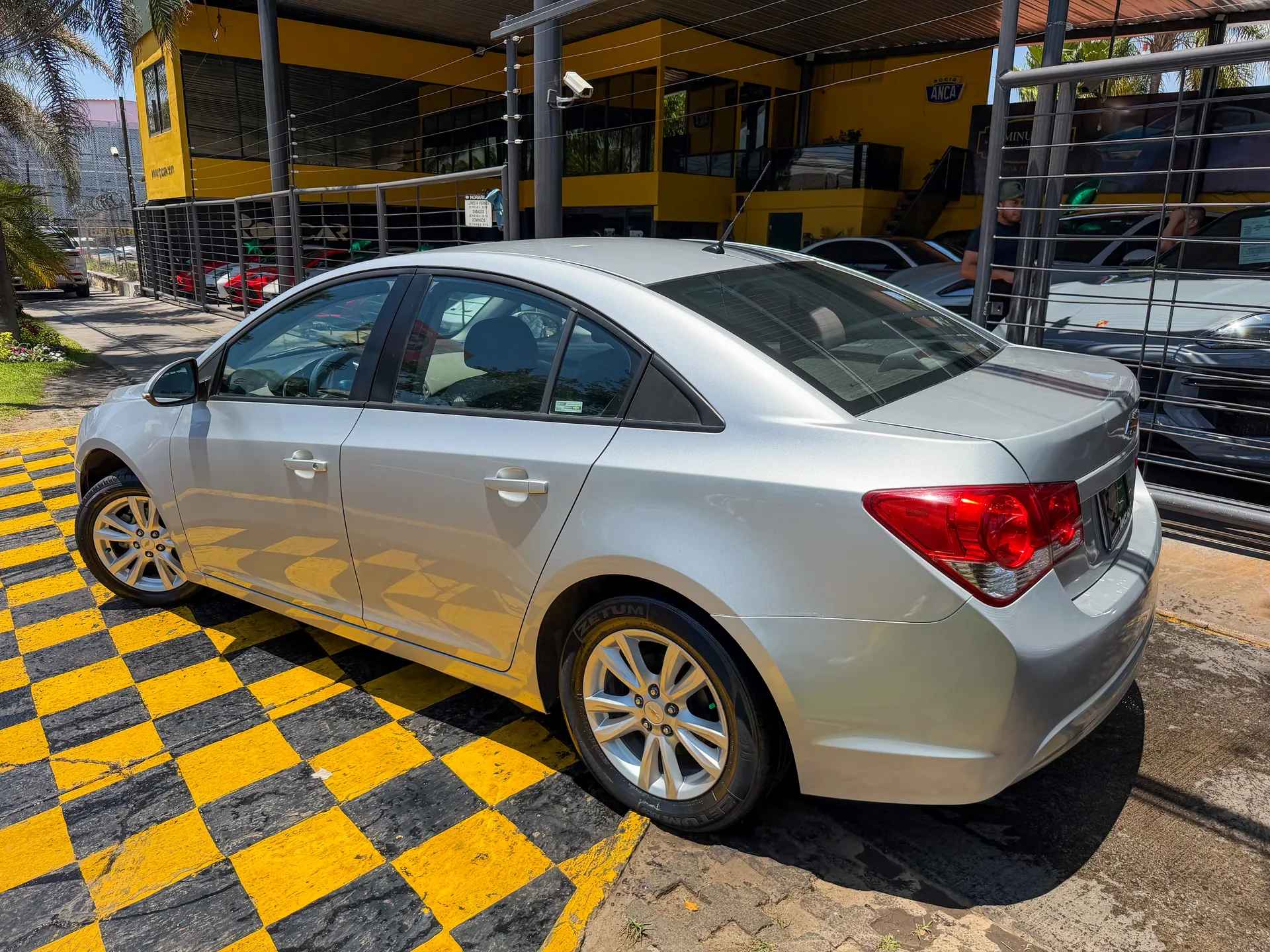 Car image 6