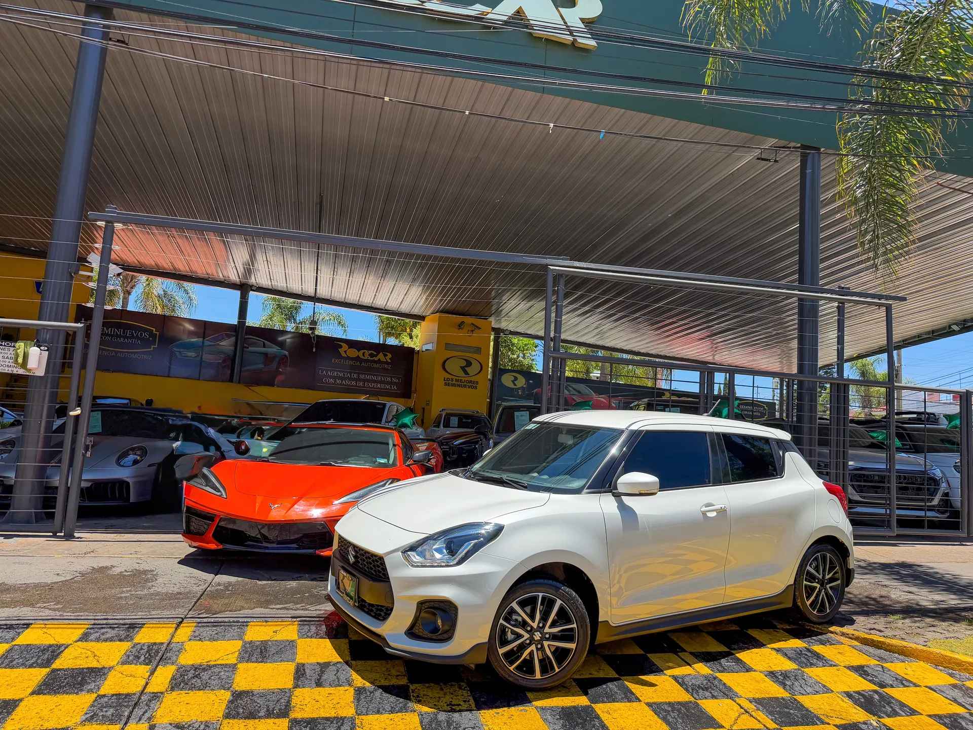 Car image 1