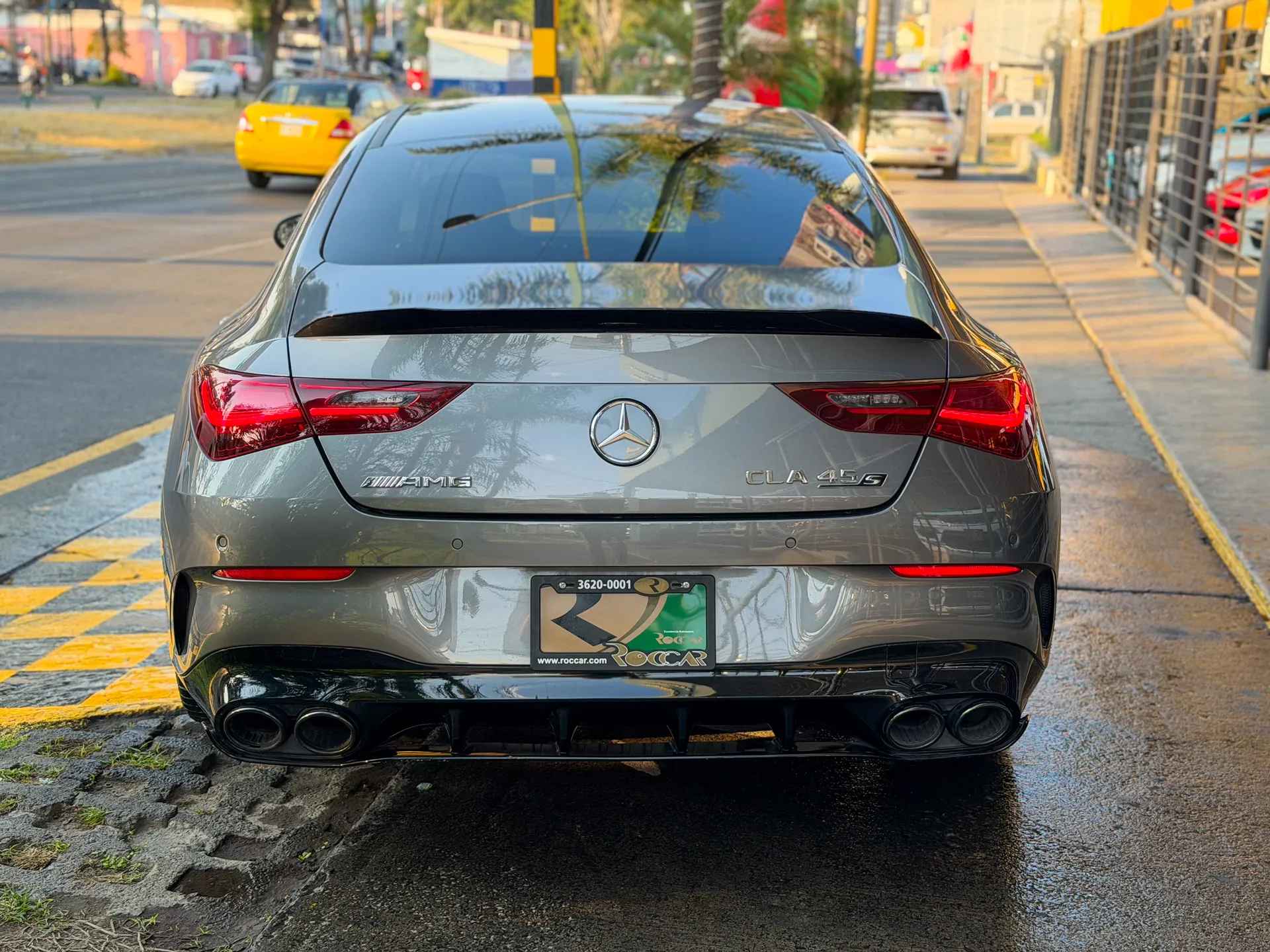 Car image 7
